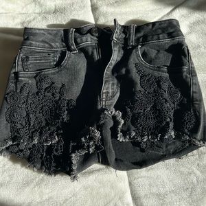 American Eagle Jean short. 00.